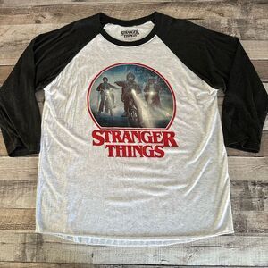Netflix Stranger Things 3/4 Sleeve Graphic Tshirt | L